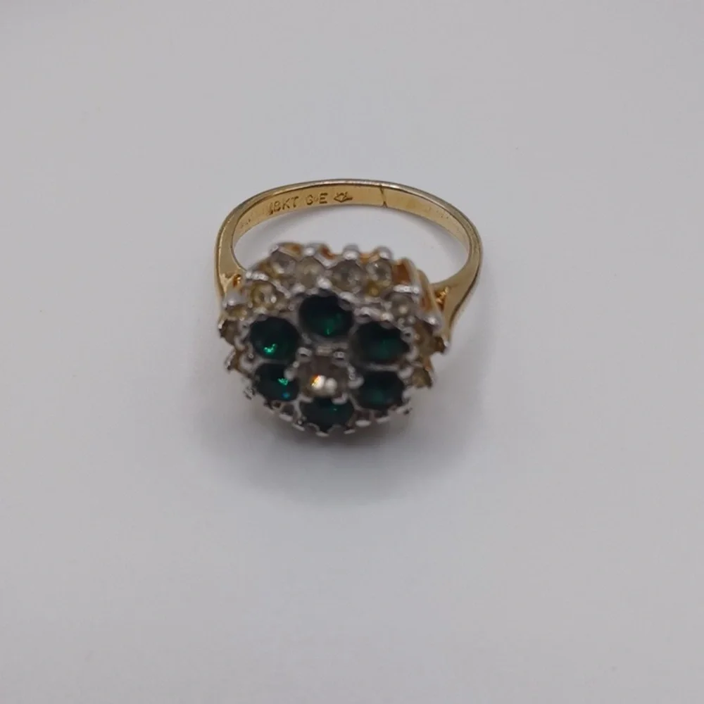 18K GE Ring With Green and Clear Rhinestones Floral Design Sz 8